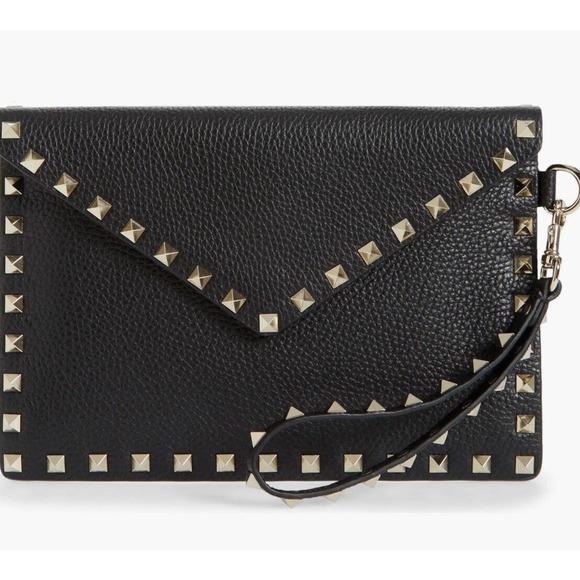 Valentino Garavani Envelope Rockstud Pouch Women's M Black Leather Snap Strap - Picture 1 of 3